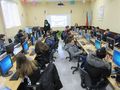 Гимназия „Буров“ откри кабинет с 27 компютъра със собствени пари и дарения
