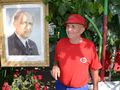 Дядо Руси посрещна 9 септември с Тодор Живков и 30 червени рози