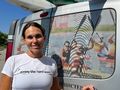 Световна вицешампионка в каяка учи деца  да въртят греблото на езерото Липник