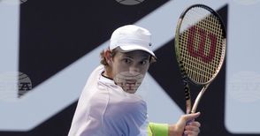 Николас Хари ликува с титлата на турнира по тенис в Сантяго