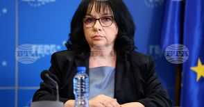 Лъжа е, че темата „Балкански поток“ е присъствала в преговорите с ПП-ДБ, каза Теменужка Петкова
