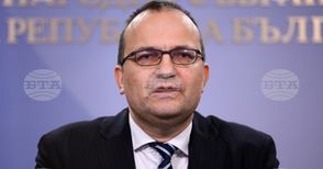 ГЕРБ, ДПС и БСП координирано саботираха заседанието на временната комисия за "Турски поток", каза Мартин Димитров