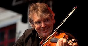 Джаз цигуларят Дидие Локууд  сменя Гидон Кремер на фестивала