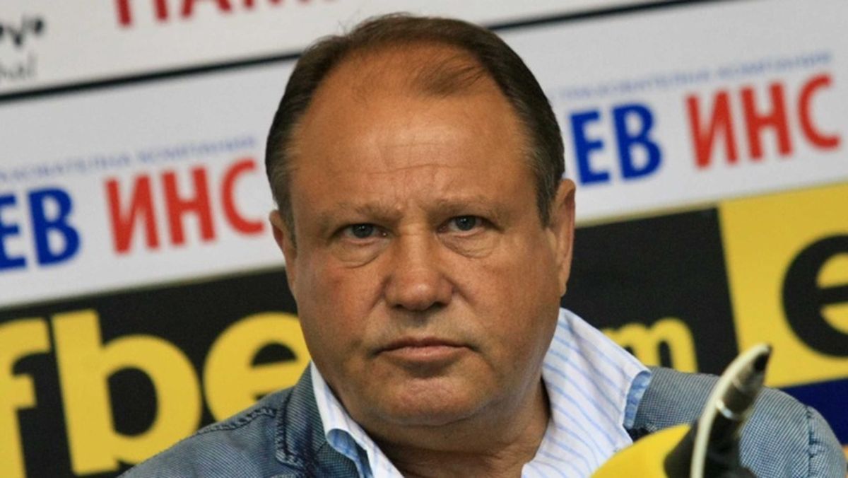 Изгониха Петър Лесов от Световното по бокс след скандал със съдиите