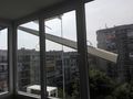 Плоча от блок „Лермонтов“ едва не уби човек на балкон