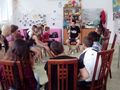 Тромпетистът Александър Миланов свири с деца от социалния комплекс