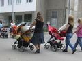 42 майки готови да се върнат на работа, ако има гледачка за детето