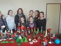 Младежи от Новград зарадваха с подаръци възрастни самотници