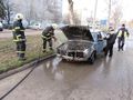 Москвич пламна в движение на булевард „Липник“ в Русе