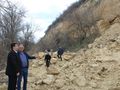 Взривяват скалите над  свлачището край Пиргово