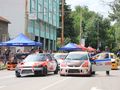 Участниците в Писта Русе показват днес колите на паркинга на „Дунав“