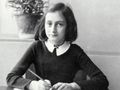 Гимназисти от Математическата  преписаха дневника на Ане Франк