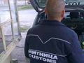 Ром с митничарско яке събирал по 10 евро такса на тир паркинг