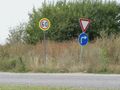 Три консорциума искат да доставят  пътни знаци в Северен централен район