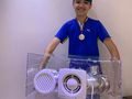 Осмокласник от Математическата изобрети дишащ бот за пречистване на въздуха
