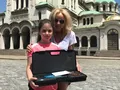 Мария Гроздева подари пистолет на бъдеща звезда от Русе