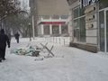 Десетки населени места останаха без ток в първия истински зимен ден
