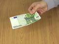 Австрия търси 100 евро от русенец за бързо шофиране