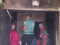 Протегната ръка:  Платформата „Приятели, помагайте“ пусна тока в изгорелия дом на русенско семейство
