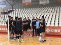 Мениджърът Валери Андреев тренира с волейболния отбор