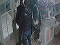 Внимание: Румънци преджобват якета на разпускащи клиенти в заведения