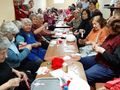 60 възрастни дами сръчно майсторят 12 000 мартеници