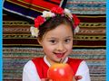 Усмивките на деца с увреждания греят на 50 снимки и фотоколажи