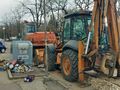„Нелсен“: Камионът за смет пропада в разкопаните заради водния проект улици