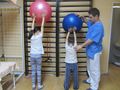 Изправят детски гръбчета с гимнастика в „Медика Експерт“