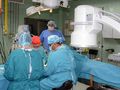 Мъж с пронизан с нож бял дроб спасен от хирурзи в „Канев“