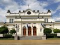 Новите депутати: Преференции разместват листите на ГЕРБ-СДС и „Демократична България“