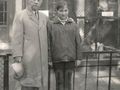 Машина на времето: Дядо Иван и малката Аделаида в Зоологическата градина
