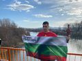 Теодор Цветков извади кръста от водите на река Вардар