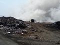 Булдозери помогнаха на пожарната за овладяване на пожар на русенското сметище