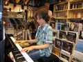 13-годишен пианист озвучи с класика, джаз и поп мол в Атина