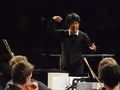 25-годишен японец дирижира началото на гала концерта на академия „Алегра“