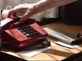 68-годишна жена осигури богати празници на телефонни измамници
