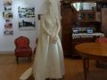Елена Табакова от Чикаго дари сватбена рокля от 1959 г. на музея