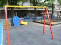 Откраднаха люлките от детската площадка зад блок „Лермонтов“
