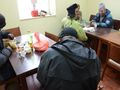 Кризисната трапезария спасява от студа бездомници