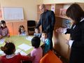 Два здравни кабинета и полудневна  група обслужват ромски майки и деца