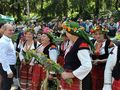 300 пенсионери празнуват Еньовден на Текето