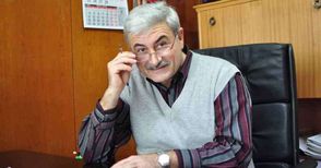 Обиденият Райнов мълчи за резултатите от изпитите