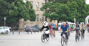 Триатлон с велосипеди, каяци и бягане отбеляза Деня на Дунав
