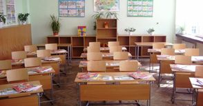Митичните екипи за търсене на отпаднали от клас сведени до 2-3 учителки