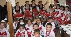 Ветовски деца пресъздадоха седянка за Деня на християнското семейство