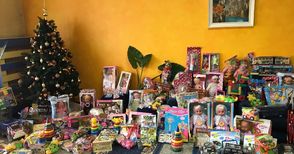 „Ас-Строй“ зарадва  200 деца преди Коледа
