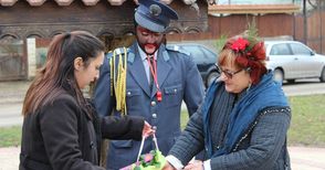Полицайка събира пари от мъжете шофьори в Басарбово