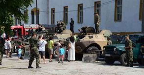 Стотици цивилни стъпиха на плаца на Военната автошкола
