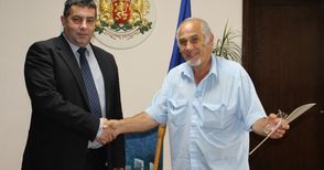 Батишница с паметна плоча в чест на 140 години от освобождението си 